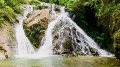Cachoeira Sete Quedas – Dia lindo com muita água e vários banhos de cachoeira!!#quartaqueda#setequedasa…